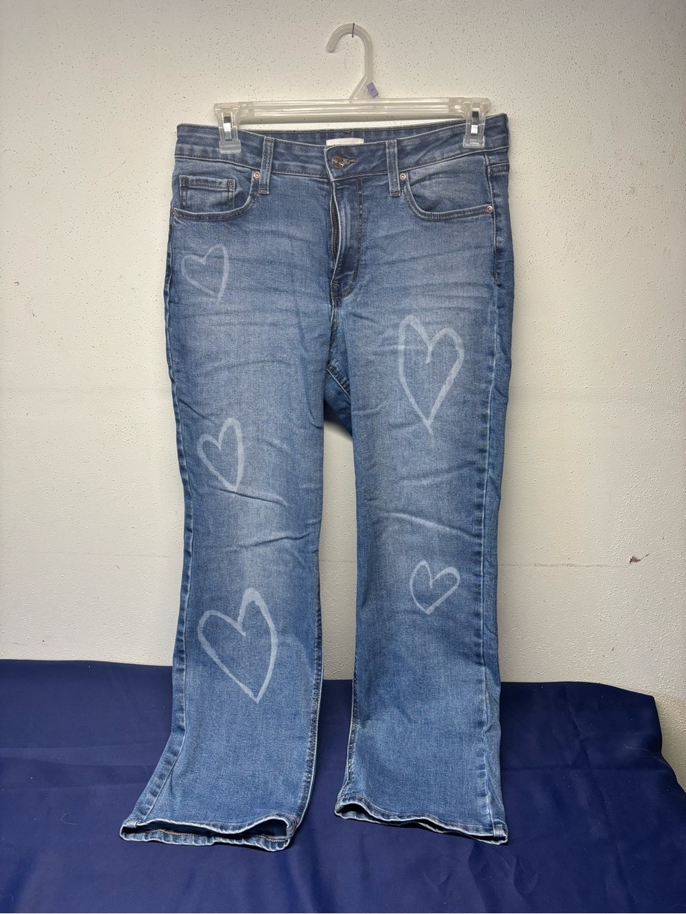 Maurices Women's High Rise Relaxed Straight Heart Jeans Size 12 Regular